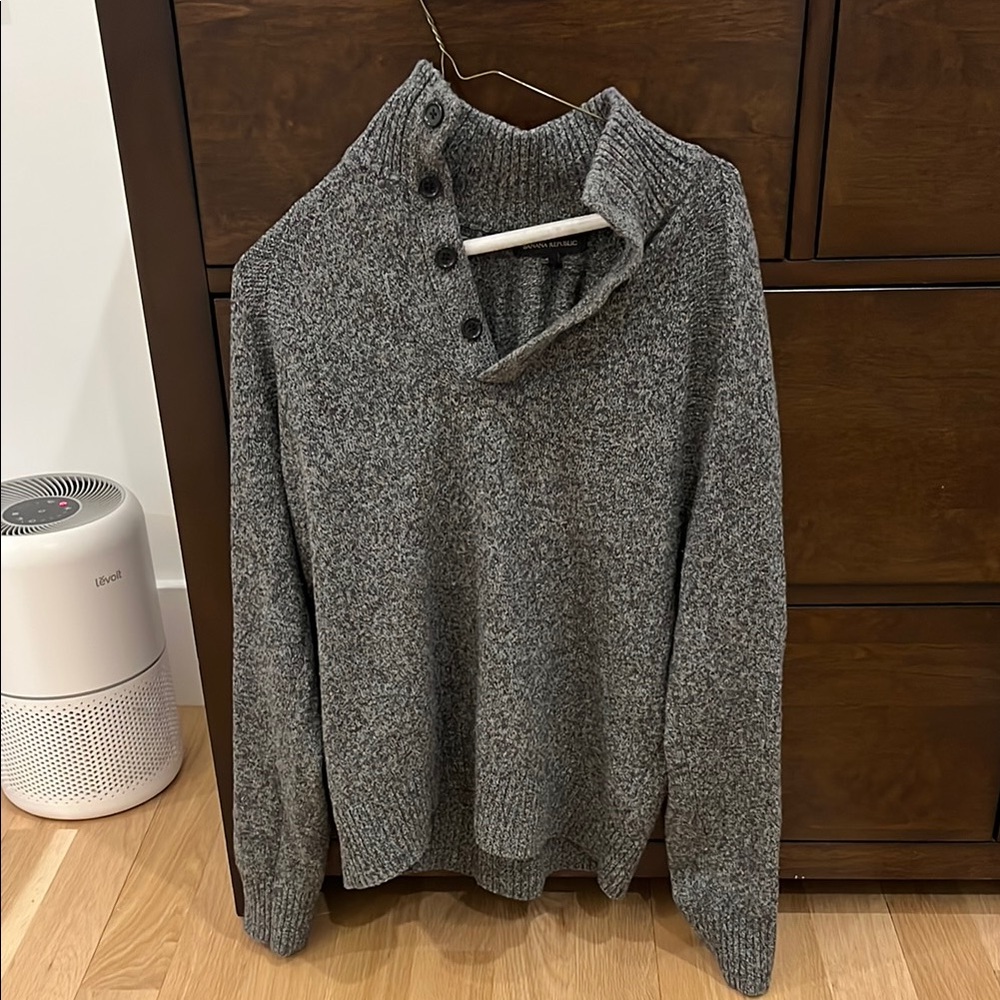 Banana Republic Gray Turtleneck Sweater